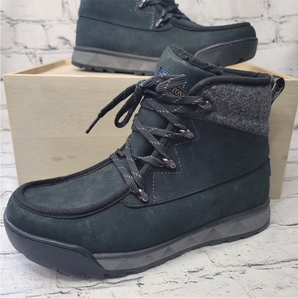 Pendleton Women's Chukka Hiking Boots Torngat Trail Black/ Gray SIZE 9